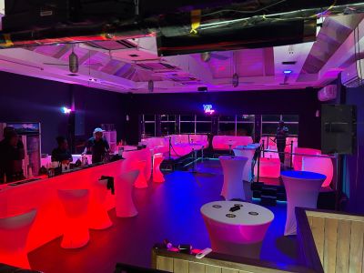 Truth ANU Lifestyle Moment Lounge